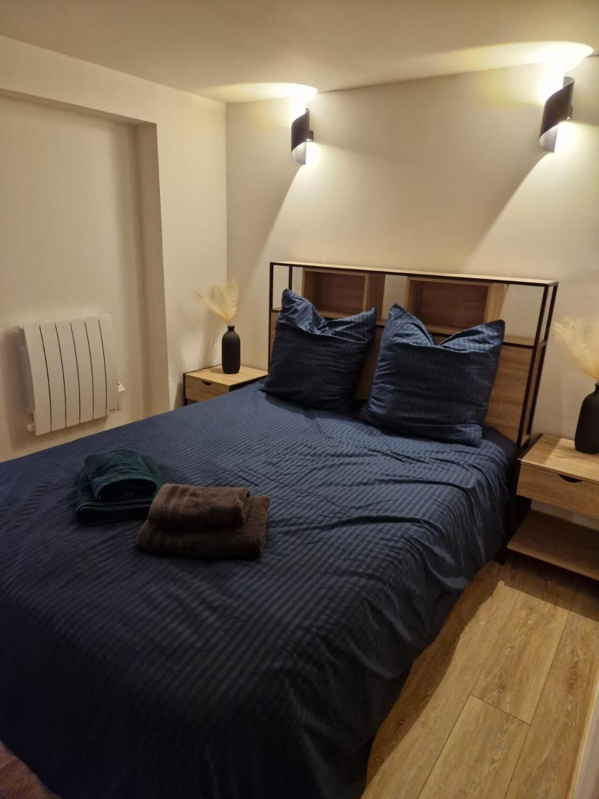 Charming Apartment Near La Defense, Paris ブゾン エクステリア 写真