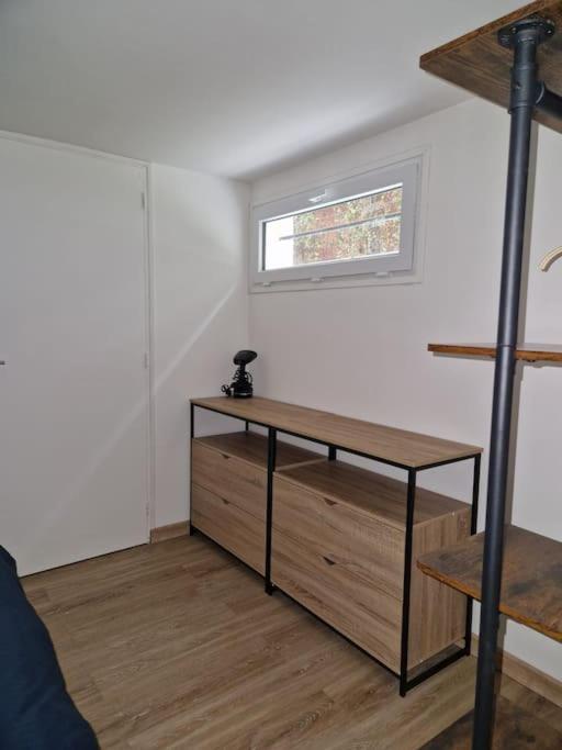 Charming Apartment Near La Defense, Paris ブゾン エクステリア 写真